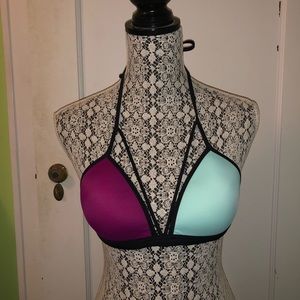 NWOT PINK bikini top